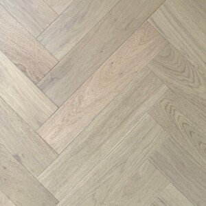 Classic Havana oak flooring with a refined herringbone pattern. Havana herringbone oak flooring – Flooring Gallery Frankston